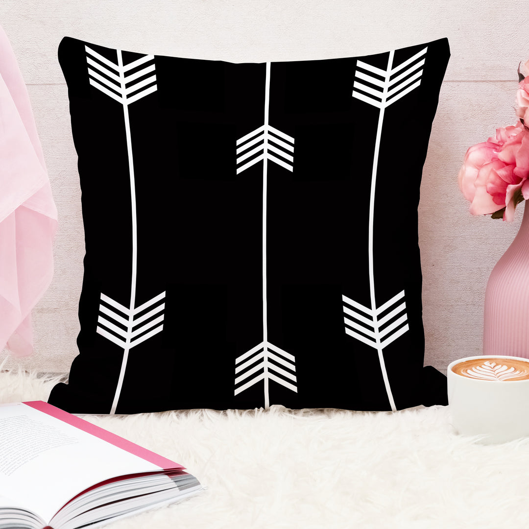 Geometric Black and White Printed Canvas Cotton Cushion Cover, Set of 5