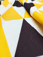 Load image into Gallery viewer, Calm Breeze Exotic Canvas Table Runner for a Summery Look