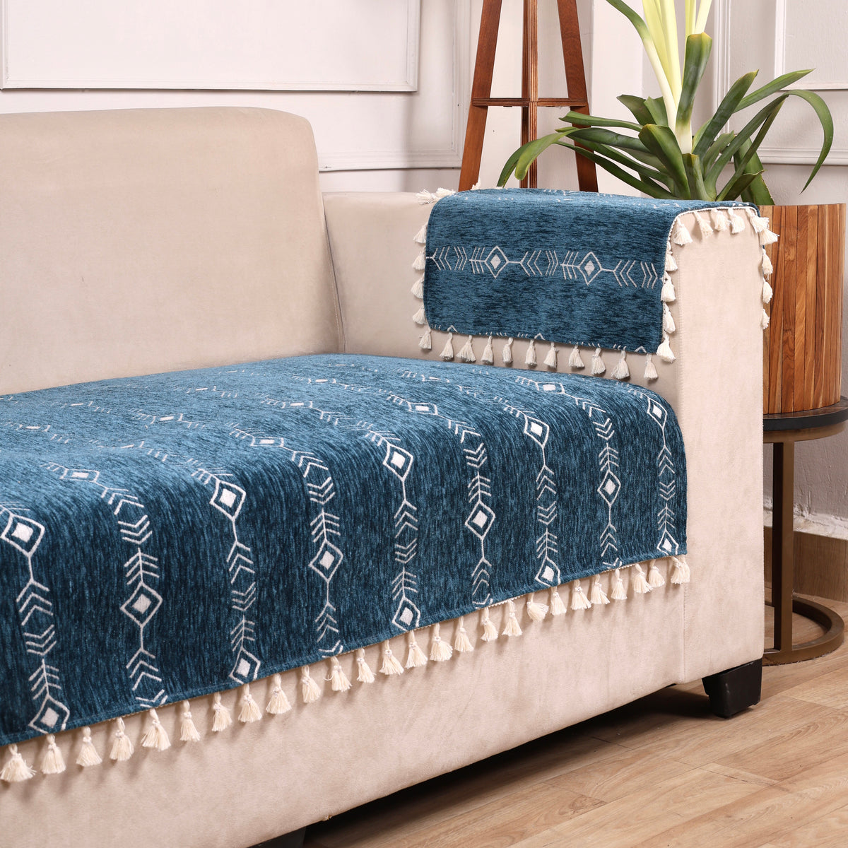 3 Seater Half (70x30 Inch),Blue (Stripe)