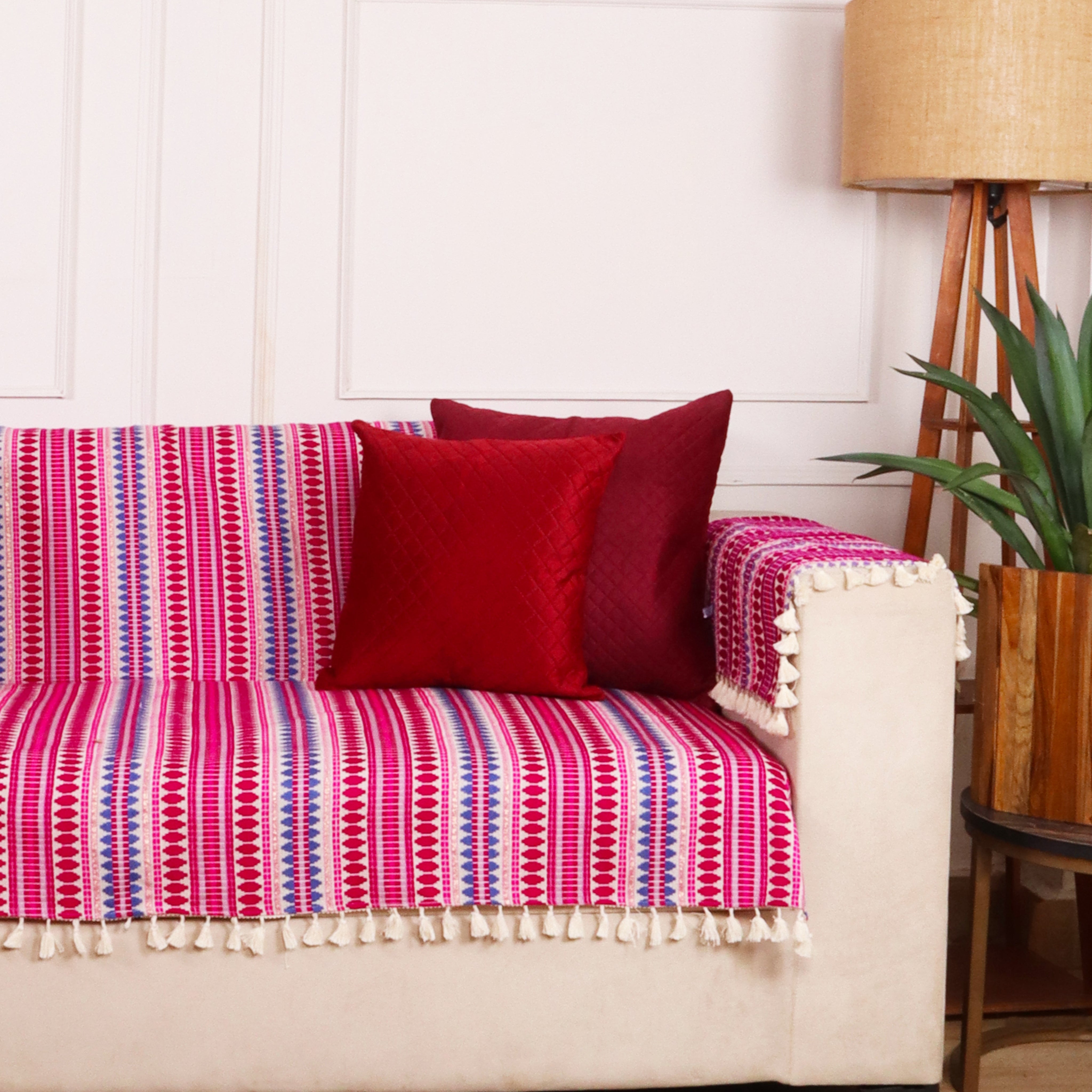 3 Seater Full (70x60 Inch),Maroon