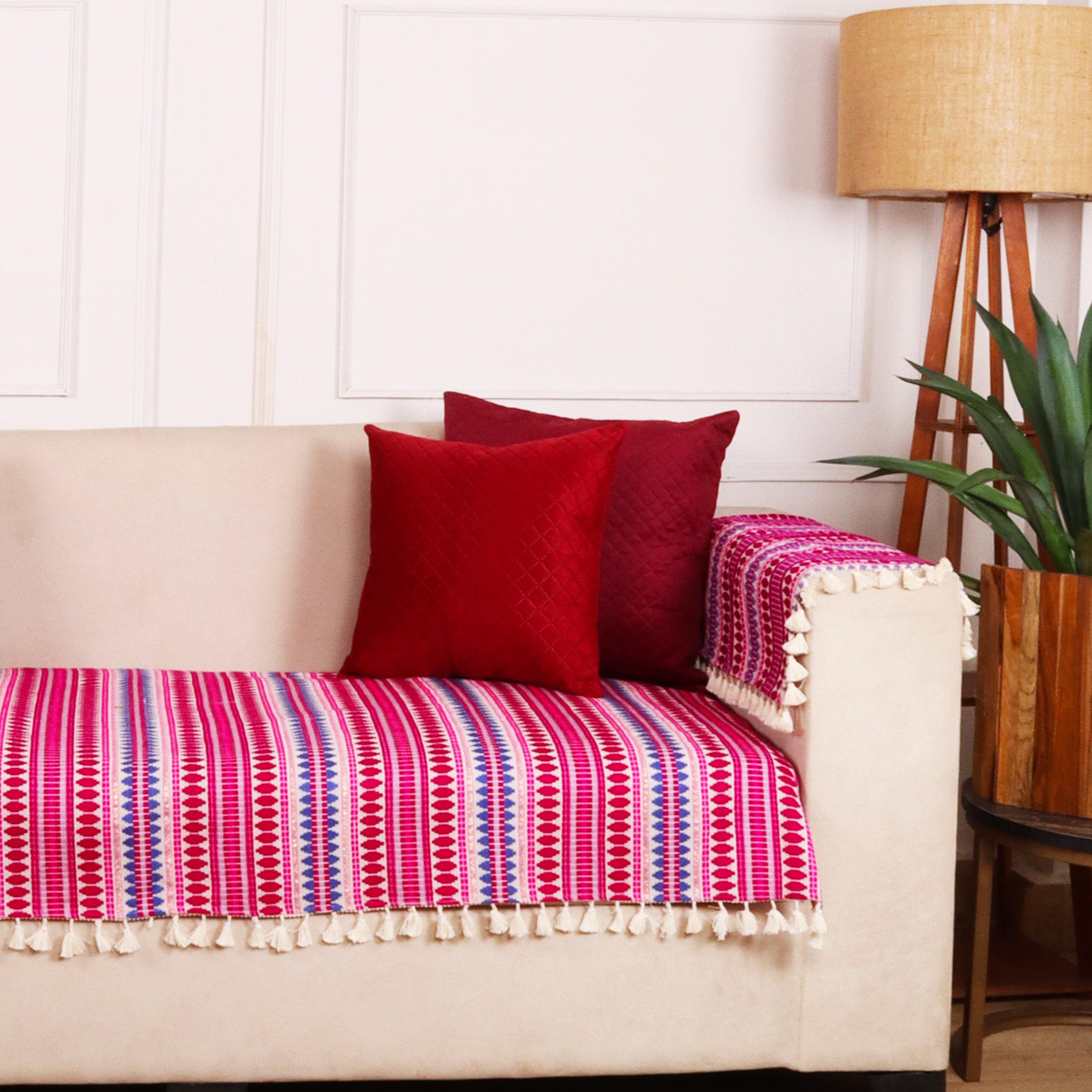 2 Seater Half (48x30 Inch),Maroon