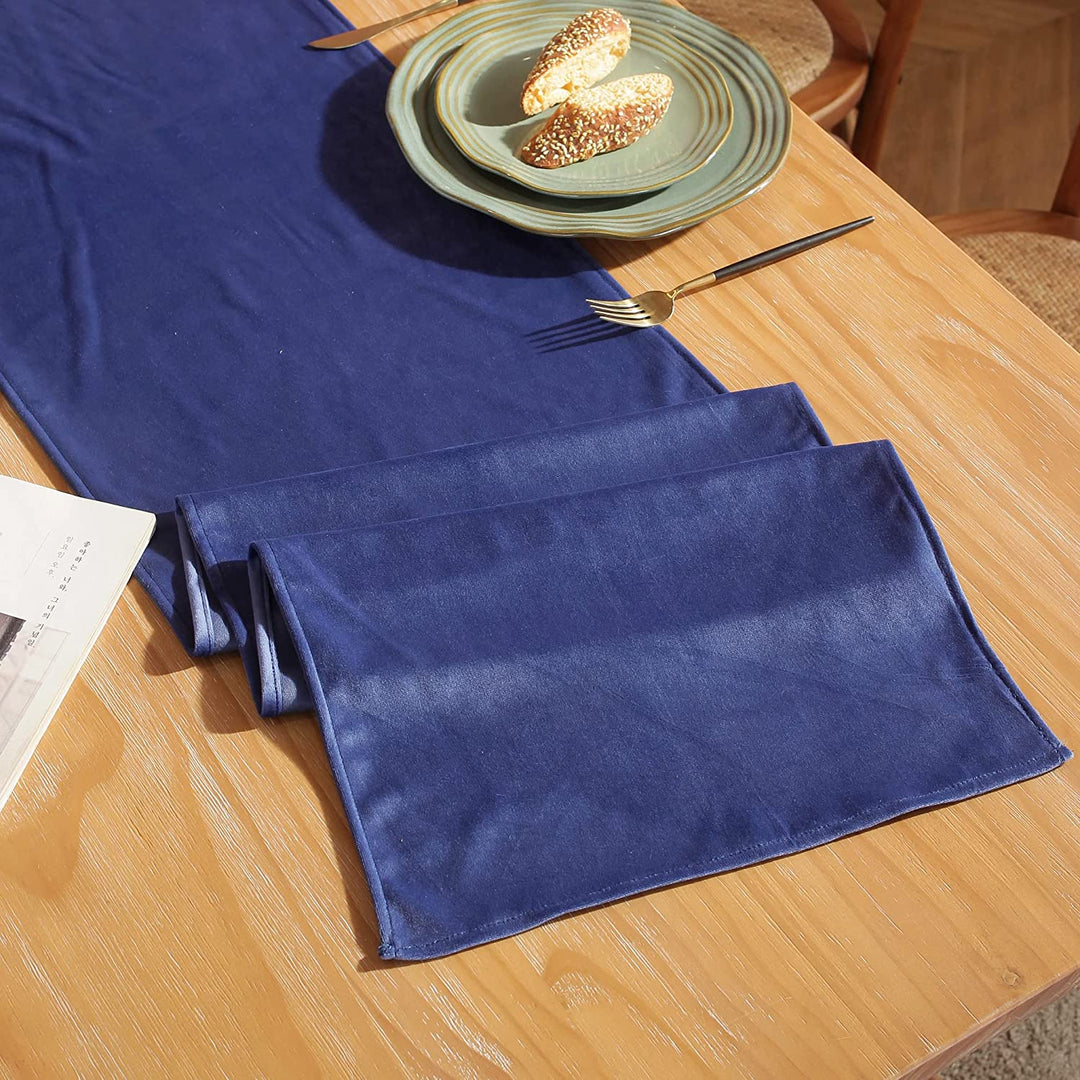 Luxurious Velvet Table Runner for Elegant Dining, Blue